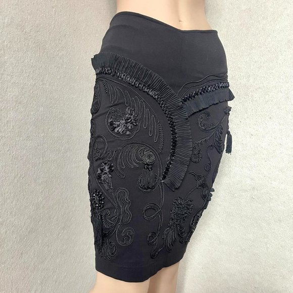 Black skirt size 6 - Picture 1 of 8